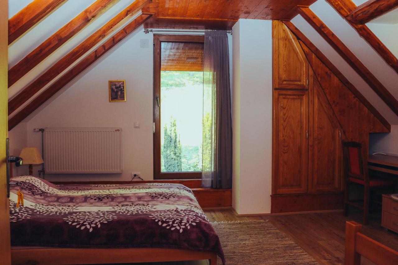 Etno Domacinstvo Milenkovic Villa เดสโปโตวัก ภายนอก รูปภาพ